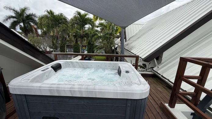 Prestigious 5-Bedroom Villa for Rent in Forêt Daruty