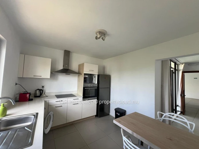 Complexe hôtelier 780m² à vendre à Trou aux Biches avec piscine