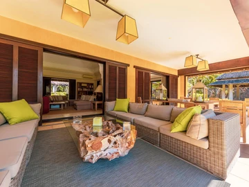 4 Bedroom Villa