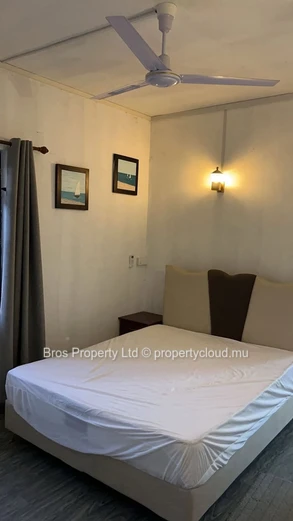 35 000 Rs/mois | Appartements de 2 chambres récemment meublés à louer à Trou aux Biches