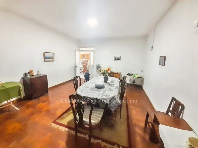 Spacious 4-Bedroom House For Sale In Prime Cap Malheureux