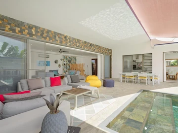 4 Bedroom Villa