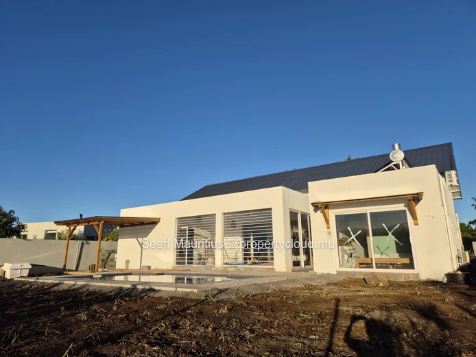 New Sugar Cane View House