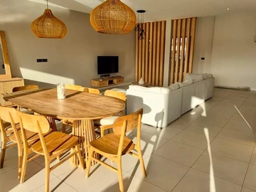 4 Bedroom Villa