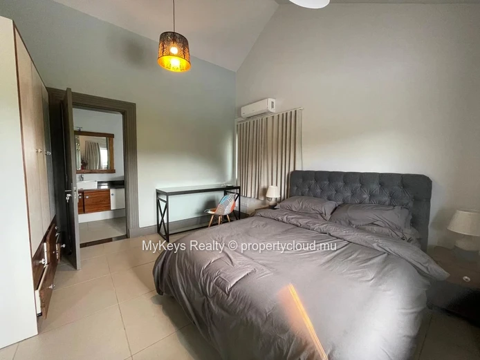 Elegant 3-Bedroom Villa for Rent - Tamarin