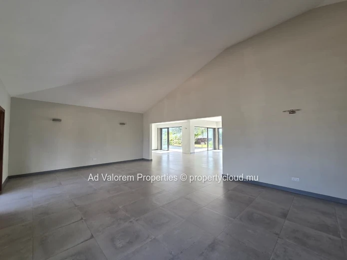 Maison spacieuse et familiale à vendre – Mont Piton