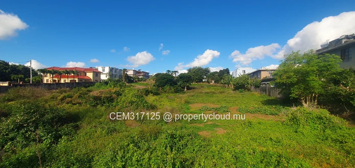 Freehold Residential & Commercial Land for Sale – Solferino No 5, Vacoas 