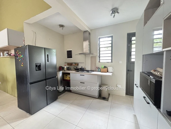 House for Sale Black River
