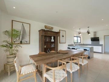 4 Bedroom Villa