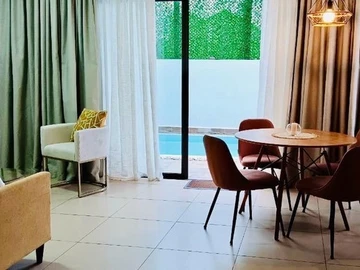 4 Bedroom Townhouse, Duplex