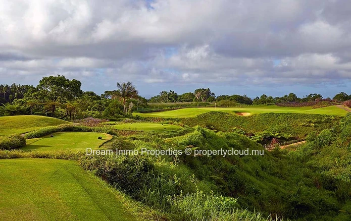 Grands Terrains Avec Vue Golf A Bois Cheri – Ile Maurice