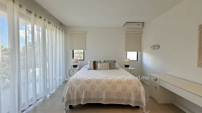 Appartement de 3 Chambres en Location – À 2 Pas de la Plage de La Preneuse