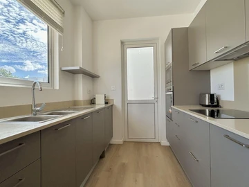 3 Bedroom Townhouse, Duplex