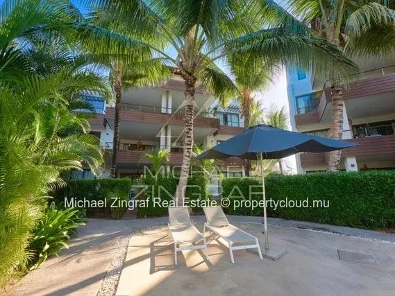 Elegant 2-Bedroom Apartment at Choisy Les Bains