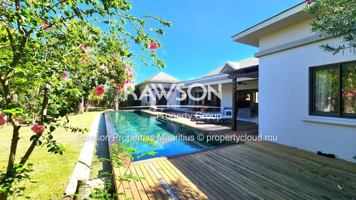 Villa 4 Chambres | Bureau | Piscine | Accessible Aux Étrangers | Pereybere | €