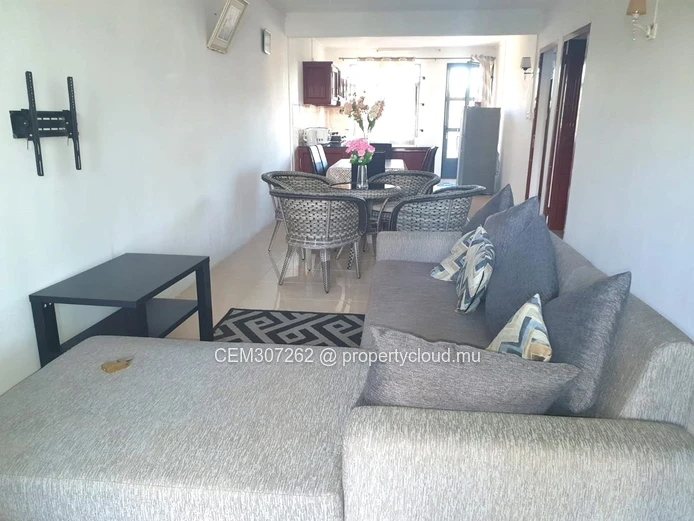 2-Bedroom Apartment for Rent – Ebène | 1st Floor
