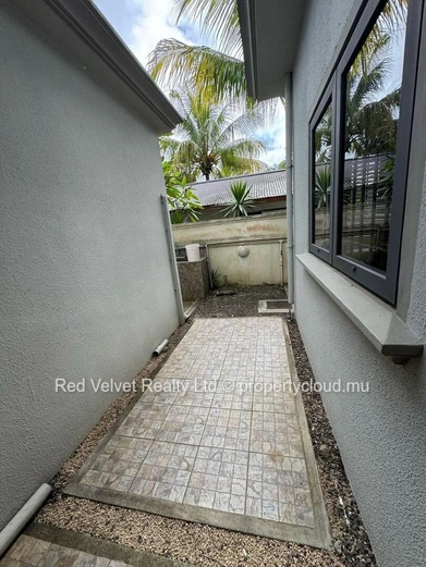 Luxury 5-Bedroom Villa for Rent in Gated Community, North Mauritius
