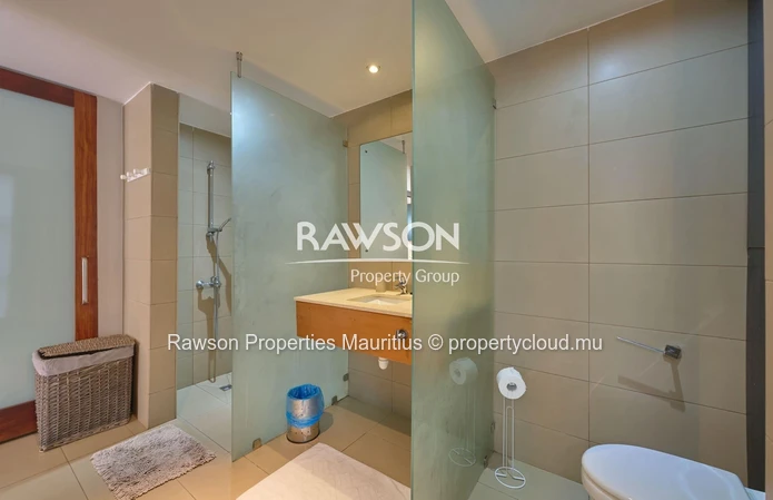 Ground Floor Garden Apartment In Mont Choisy