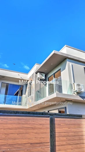 Villa de 4 chambres avec piscine à vendre à Grand Baie - à 2 min de Super U