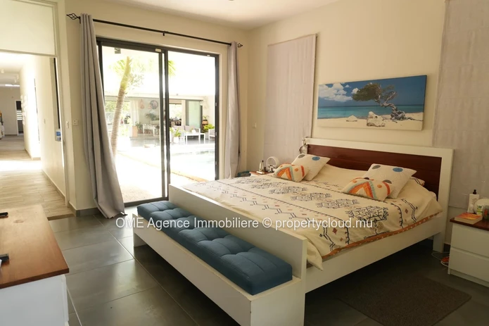 Magnificent 340 m² Villa | 5 Bedrooms