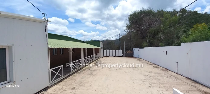 Single-Storey House for sale in Le Morne – Exceptional Natural Setting