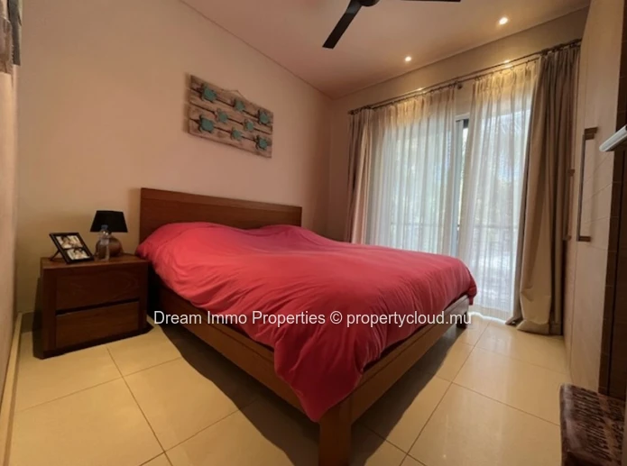 Duplex 3 Chambres Avec Ponton Privatif Dans Une Marina D’Exception À Rivière Noire - Île Maurice