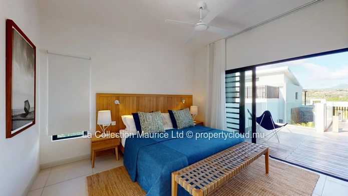 Penthouse I Black River I Mountain View