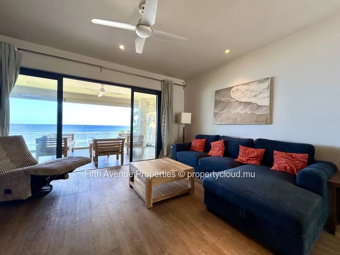 Tamarin – 3-Bedroom Beachfront Apartment