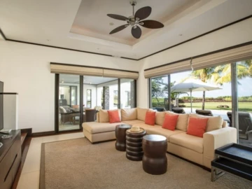 5 Bedroom Villa