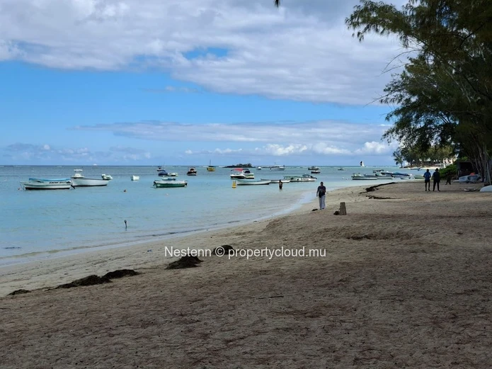 Villa de 4 chambres dans un residence securisee proche de la plage 