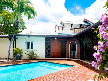 4 Bedroom Villa