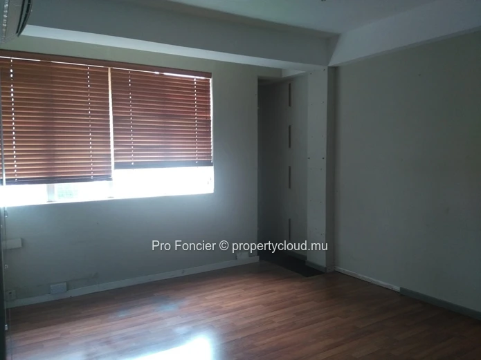 Bureau à Port Louis - situé dans le centre