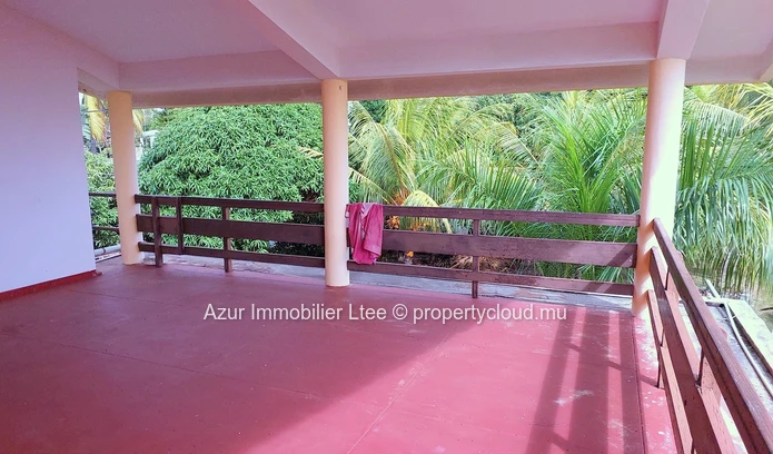 BAIE DU TOMBEAU : 6-bedroom house