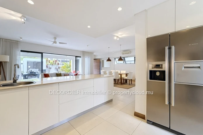 A unique and rare property to let — a townhouse with a private swimming pool and beach access.