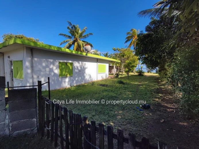 Freehold BeachFront Land for Sale