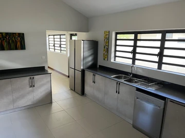 4 Bedroom Villa