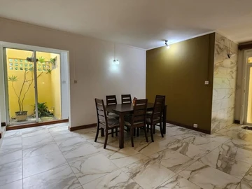 Maison de 5 Chambres
