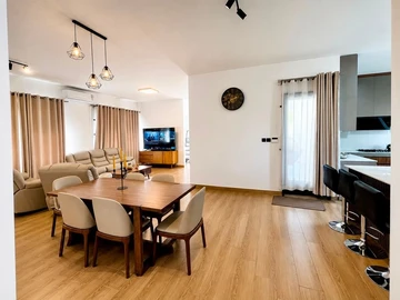3 Bedroom Apartment