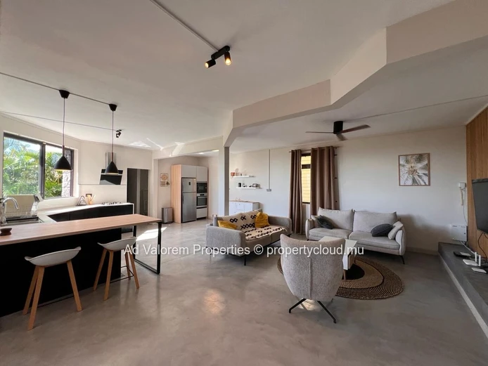 A Vendre - Villa dans un gated community sécurisé à Albion