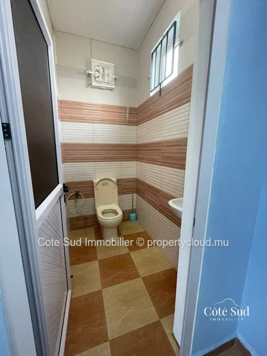 Prestigieux maison de 241 m² avec jardin et terrasse à Mahébourg