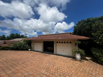 4 Bedroom Villa