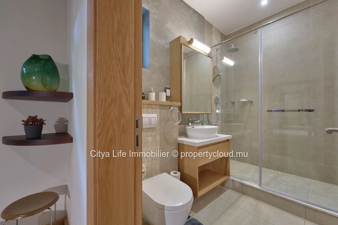 Appartement 4 chambres avec piscine à vendre à Belle Vue Harel