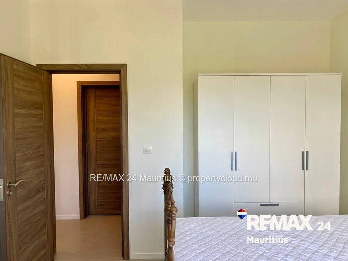 Exclusive Top-Floor Apartment in Prime Residence