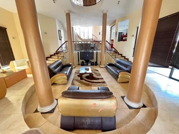 Villa de 6 Chambres
