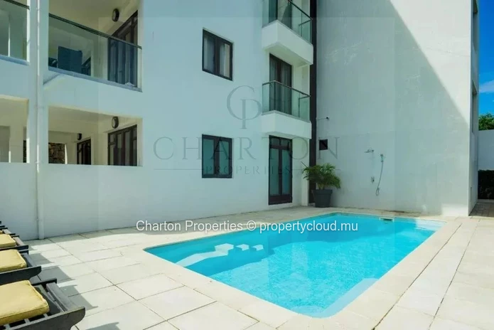 Immeuble de 8 appartements - Une adresse confidentielle à quelques pas de la plage de Trou-aux-Biches