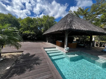 4 Bedroom Villa
