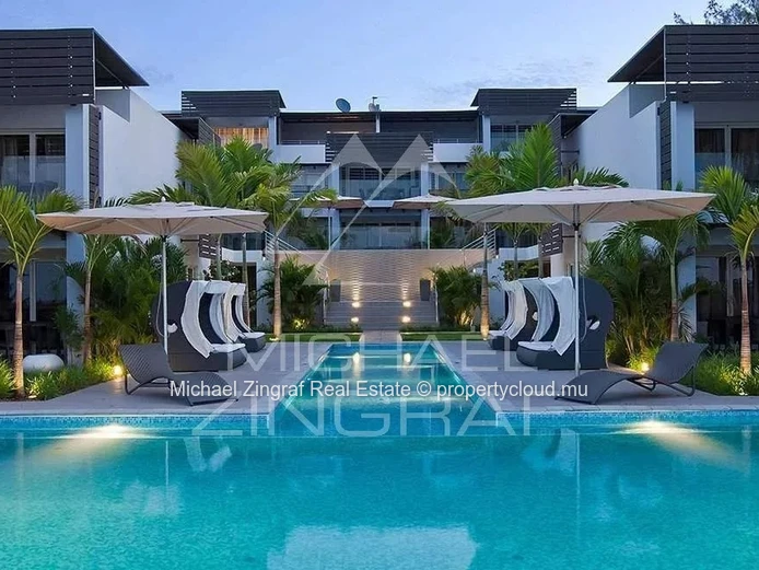 Penthouse d’Exception en Bord de Mer avec Vue Imprenable