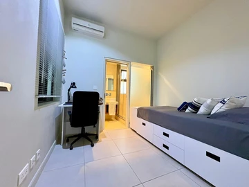 3 Bedroom Apartment