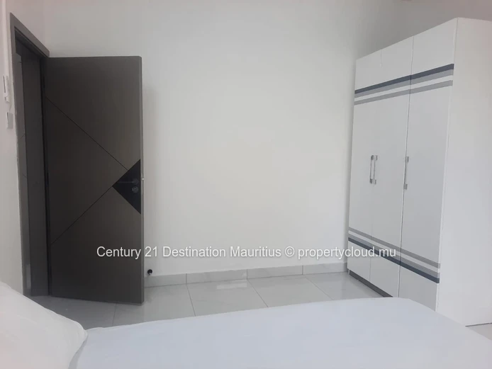 Brand new duplex villas with common pool and private gate
