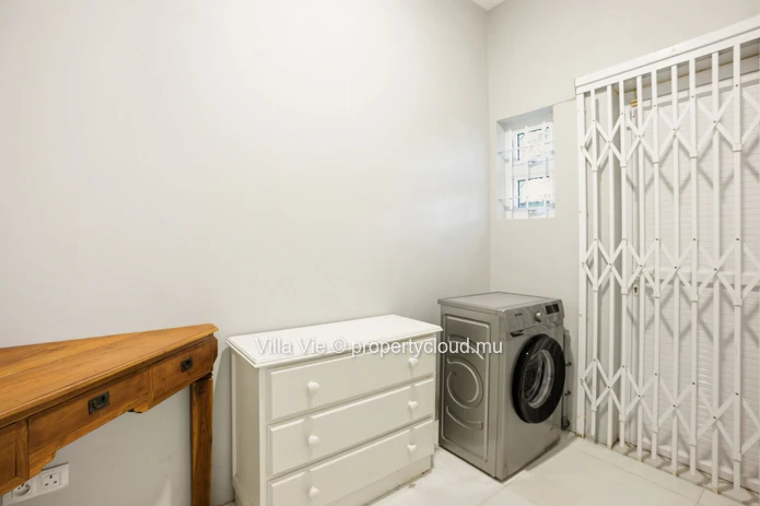 Calodyne - Charming 3 bedrooms home with swimming pool (Sole Mandate)